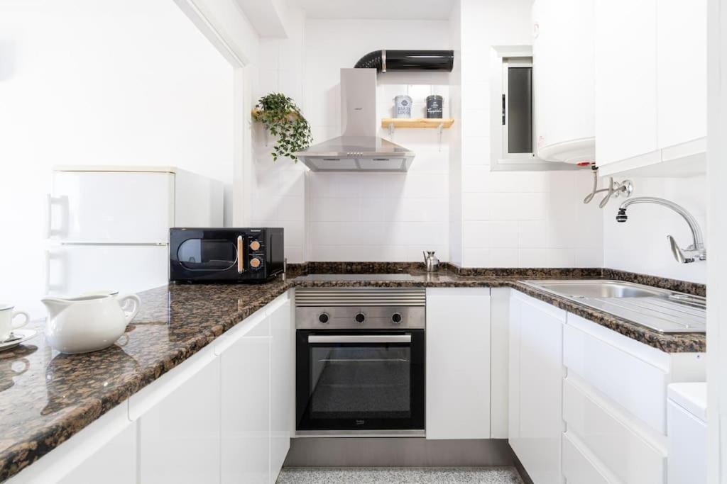 Privilegiado-Tarragona-50Mplaya-Wifi-Pool-Relax8 Eksteriør billede